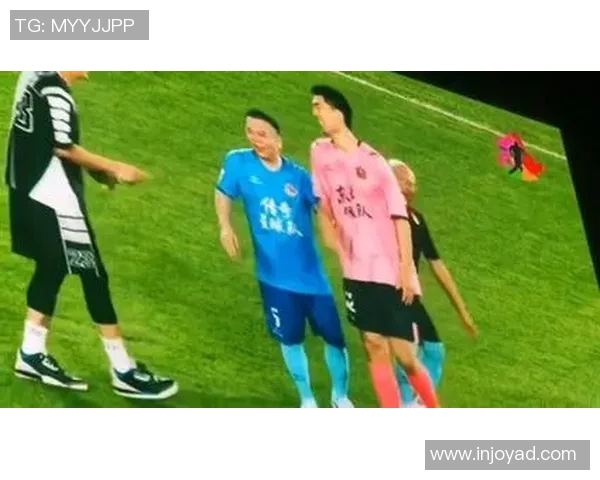 足球球星中的二哥是谁 他为何成为球迷热议的焦点人物